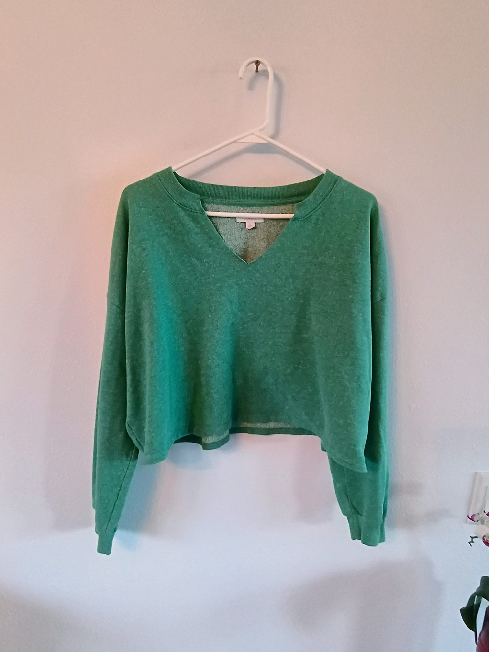 Colsie Green Cropped Sweatshirt Large Cozy Lounge Athleisure Pullover Top